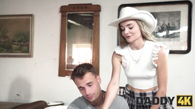 Poslední mrdání se sexy blondýnkou Fibi Euro