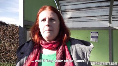 Šukání s chtivou českou MILFkou v autobuse
