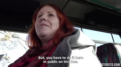 Šukání s chtivou českou MILFkou v autobuse